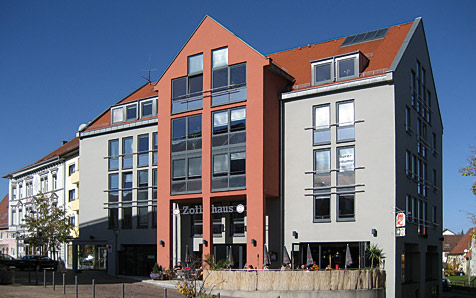 Schömberg, Marktplatz MFH mit Gastronomie